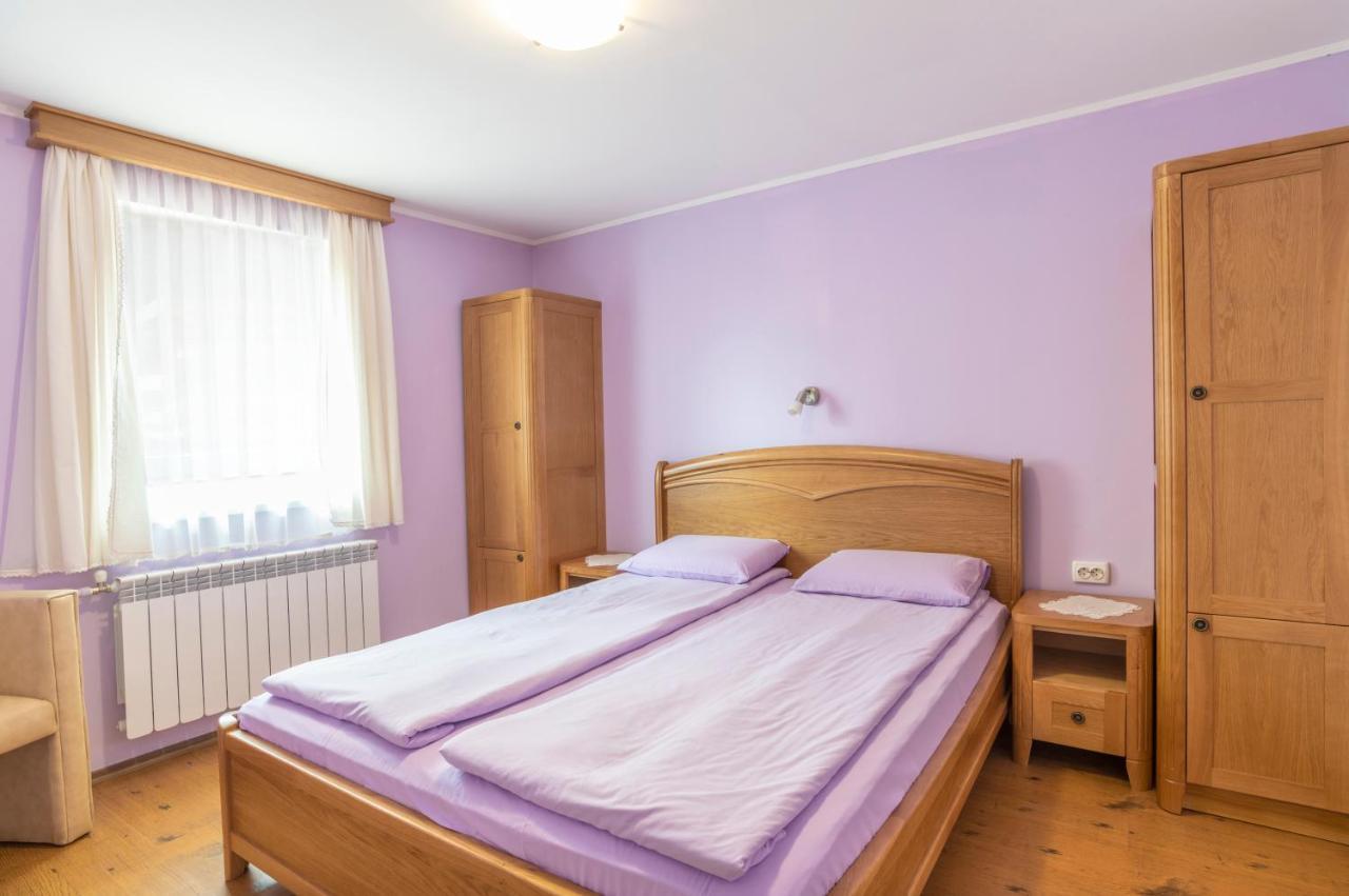 Guest House Roden Dom Kopriwsztica Zewnętrze zdjęcie