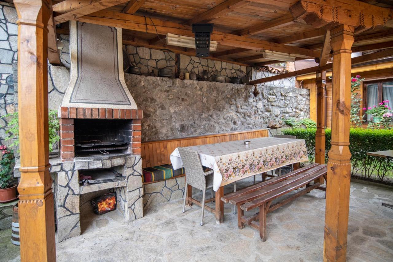 Guest House Roden Dom Kopriwsztica Zewnętrze zdjęcie