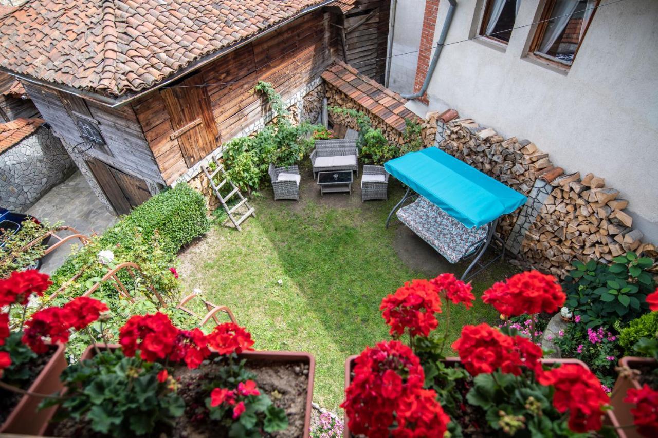 Guest House Roden Dom Kopriwsztica Zewnętrze zdjęcie
