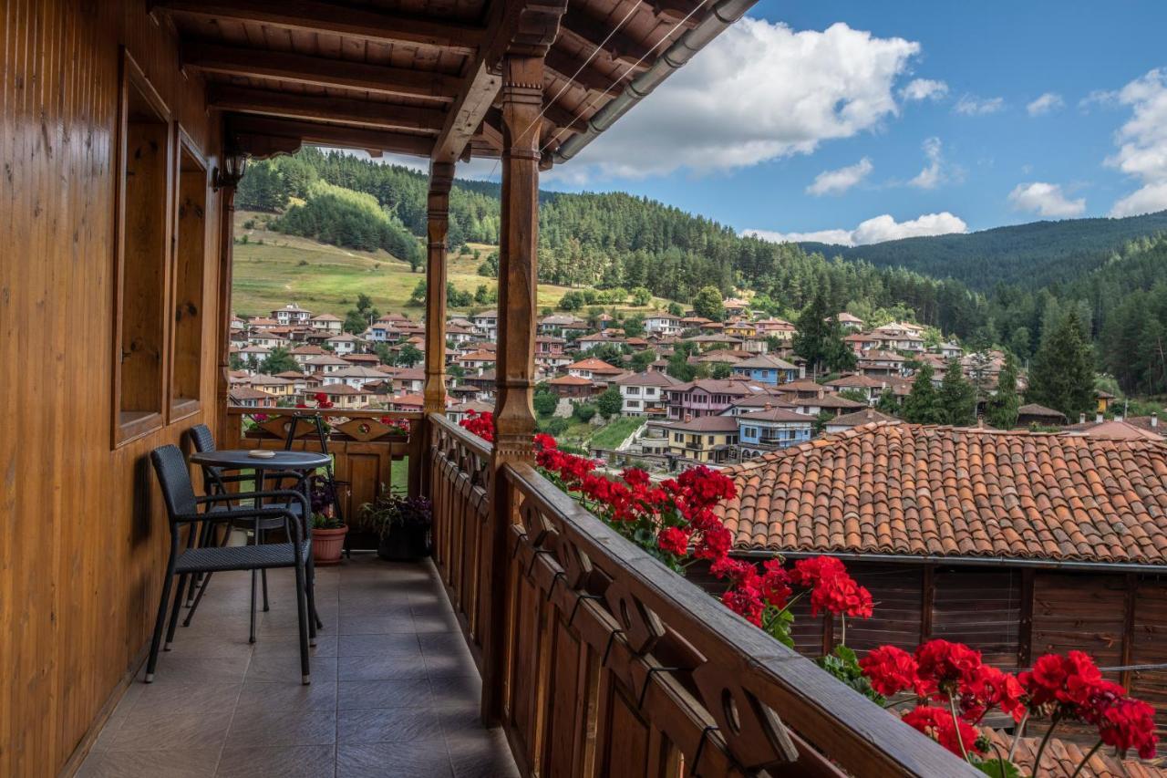 Guest House Roden Dom Kopriwsztica Zewnętrze zdjęcie