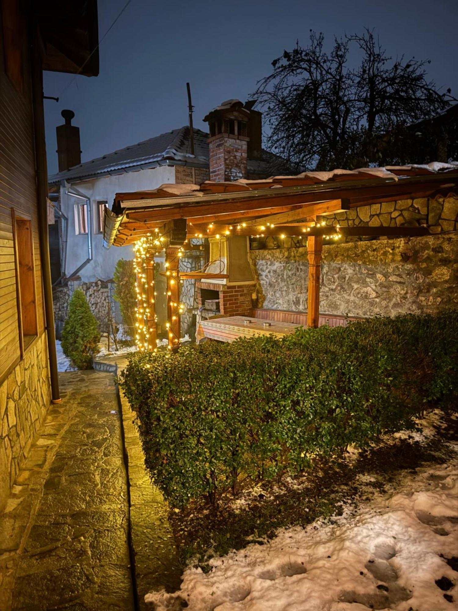 Guest House Roden Dom Kopriwsztica Zewnętrze zdjęcie